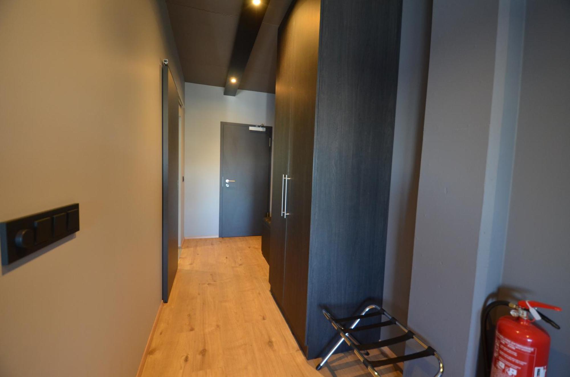 Modern Apartment Hosted By Ll Akureyri Eksteriør billede
